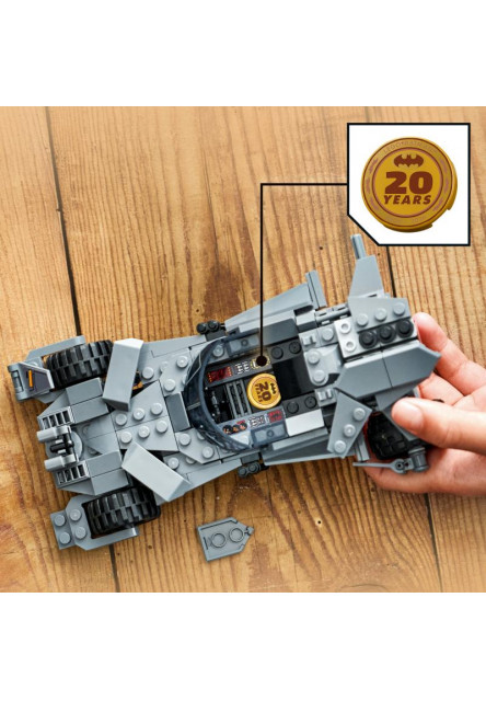 Batman vs. Superman™ Batmobil