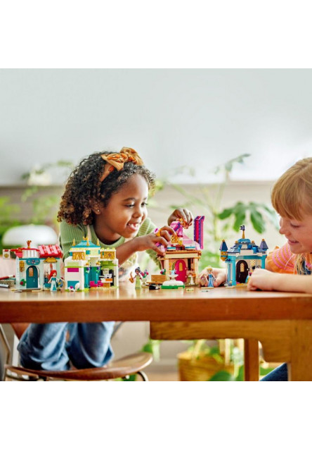 Disney princezná a jej dobrodružstvo na trhu