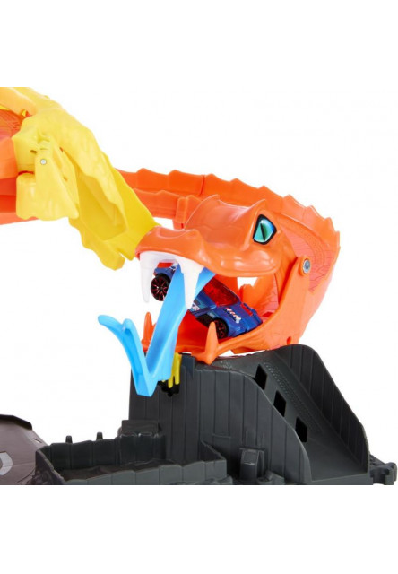 Hot Wheels City hladná kobra útočí na pizzérku