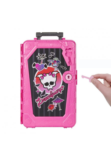 Monster High SKULLTIMATE SECRETS DESTINATION - DRACULAURA