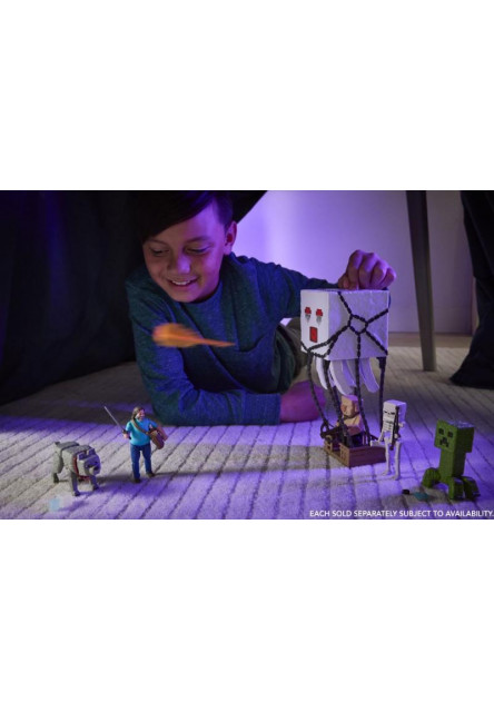 Minecraft veľká figúrka s ohnivou guľou   