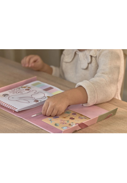 Omalovánky s vodovkami a samolepkami Rosa Fairy Garden