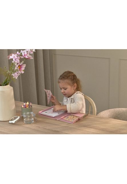 Omalovánky s vodovkami a samolepkami Rosa Fairy Garden