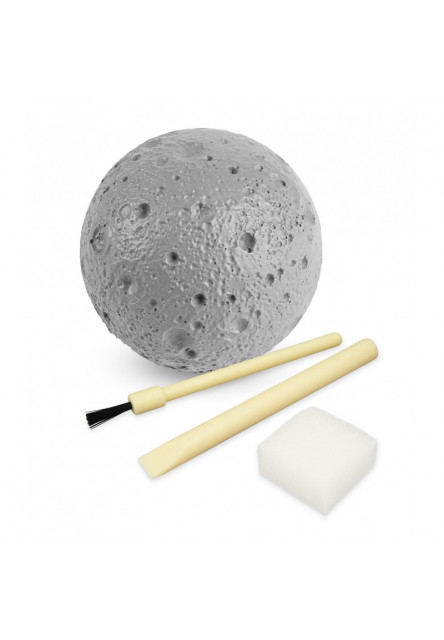 Objav minerály Mesiaca