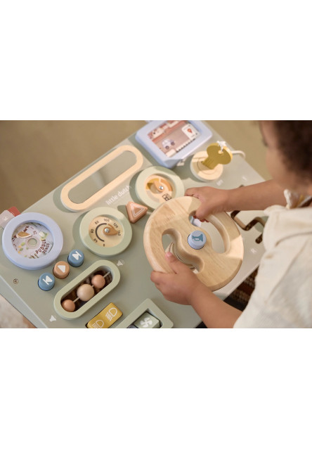 Pult s aktivitami a volantem dřevěný