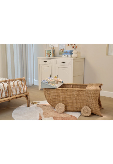 Pult s aktivitami a volantem dřevěný