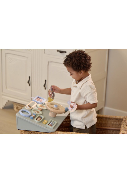 Pult s aktivitami a volantem dřevěný