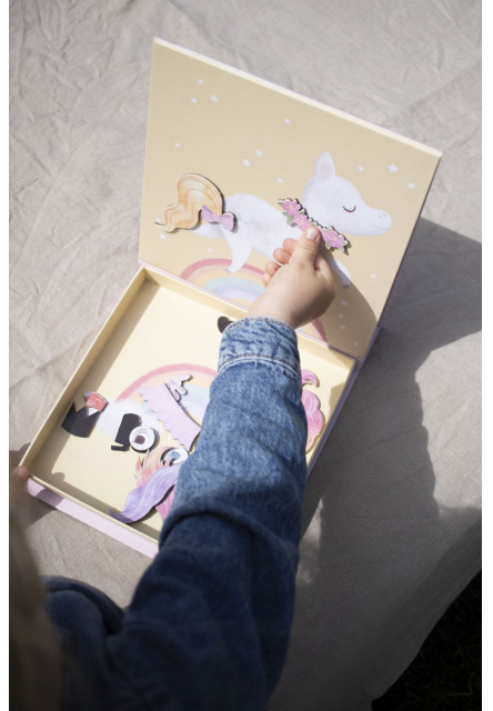 Magnetická hra - create your own unicorn