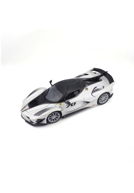 Bburago - RACE+PLAY, FERRARI TOP, FXX-K EVO, bielo-čierna, 1:18