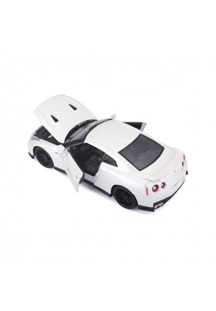 Bburago - Autá HOBBY, Plus, 2017 Nissan GT-R, metal biela, 1:24