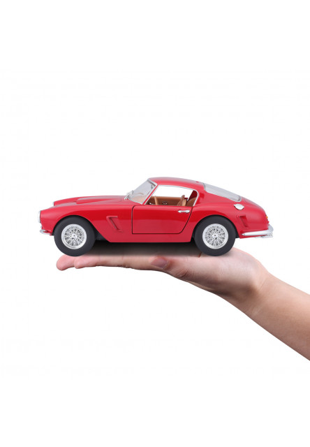 Bburago - RACE + PLAY, Ferrari 250 GT Berlinetta Passo Corto, červená, 1:24
