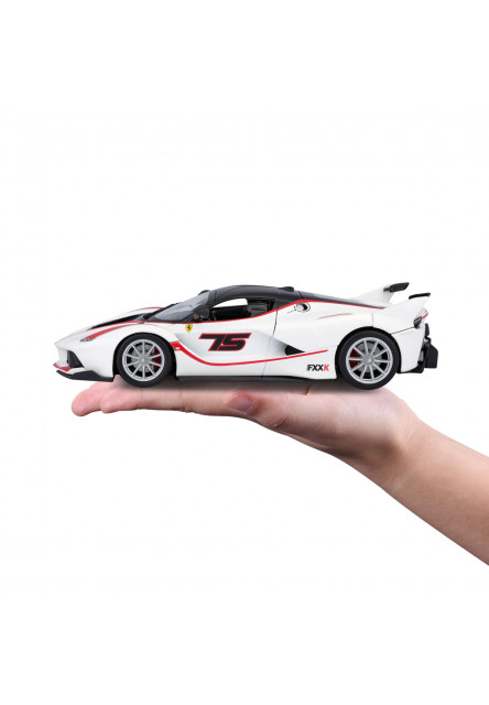 Bburago - RACING, FERRARI FXX K, biela, 1:24