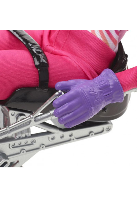 Barbie zimné športy bábika asst 