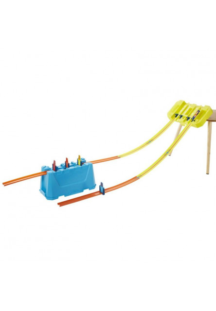 HW TRACK BUILDER BOX ASST