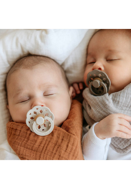 BIBS Boheme cumlíky z prírodného kaučuku 2ks - veľkosť 2 (Baby Pink / Plum)