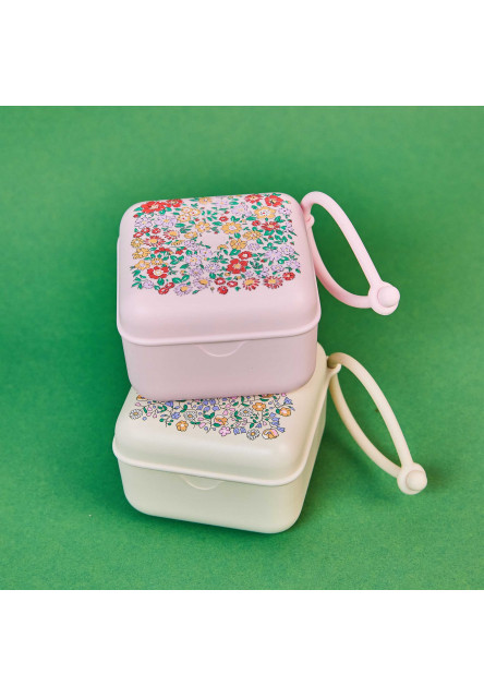 BIBS x LIBERTY krabička na cumlíky (Chloe Meadow Ivory)