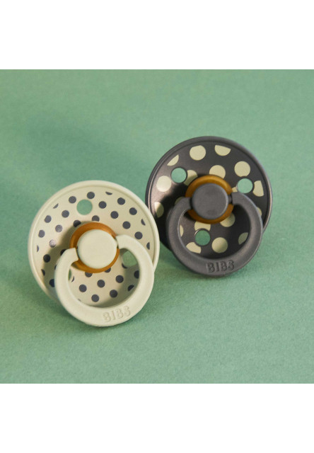 BIBS STUDIO Colour Polka cumlíky z prírodného kaučuku 2ks - veľkosť 1 (Blossom / Candy Apple)