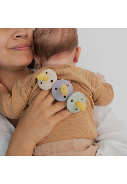 BIBS Colour anatomické cumlíky z prírodného kaučuku 2 ks - veľkosť 2 (Sage Nočný / Cloud Nočný)