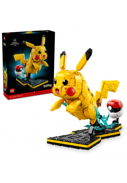 Pikachu a Poké Ball