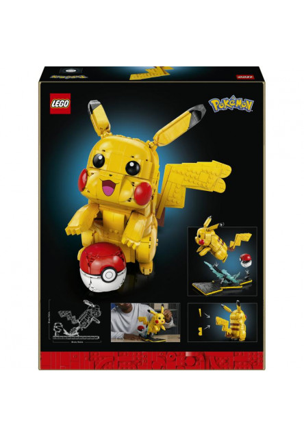 Pikachu a Poké Ball