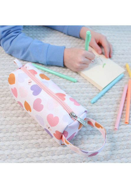 A Little Lovely Company – puzdro na pastelky – srdce