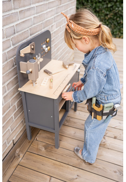 Dětský ponk s nářadím