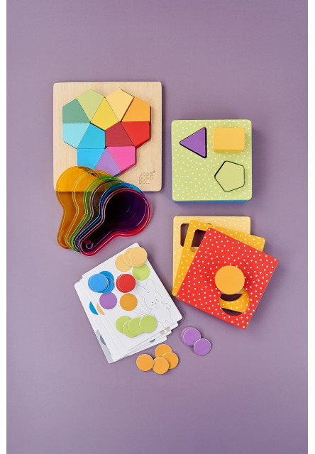 Play and Learn box Barvy