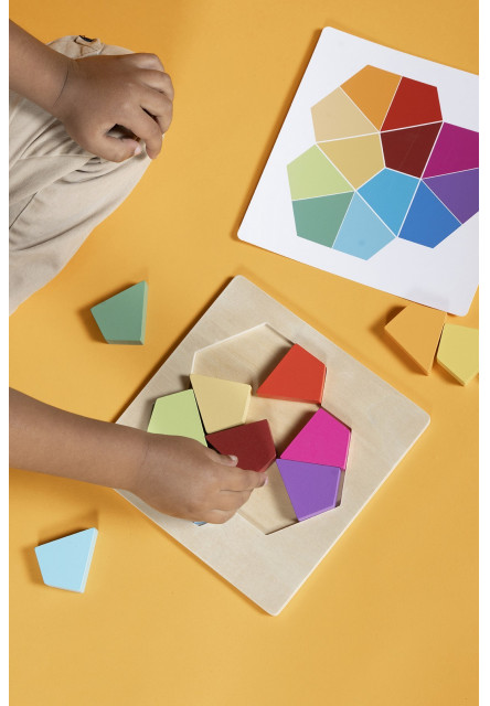 Play and Learn box Barvy