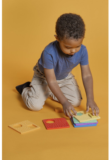 Play and Learn box Barvy