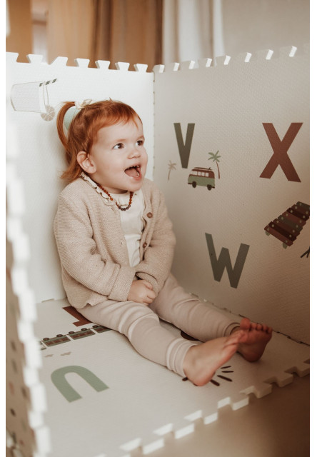 Tiloo EEVAA Podložka na hraní a domeček Alphabet