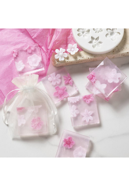 Kreativní sada výroba mýdla Flowers Pink