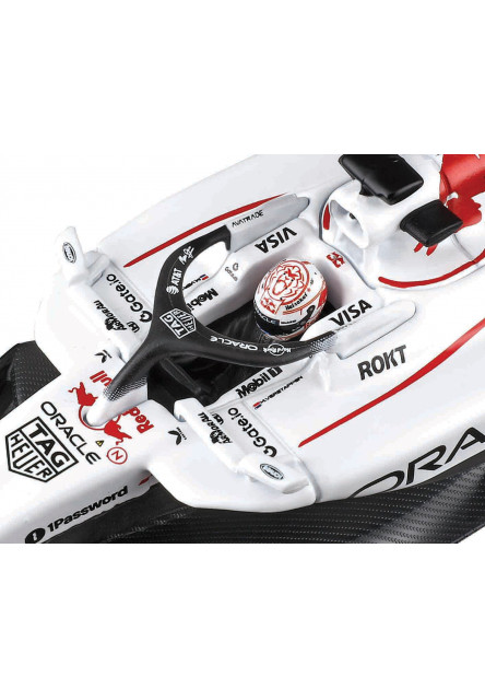 Bburago – RACE Formula F1 Oracle Red Bull Racing RB21 (2025) s helmou, #1 Max Verstappen, 1:18