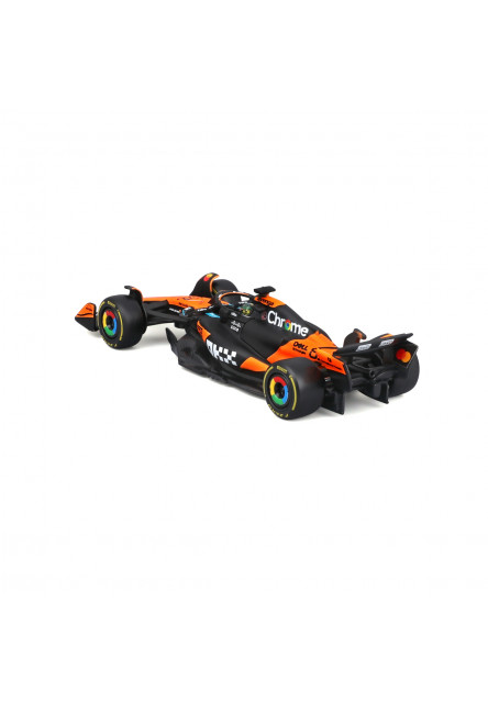 Bburago - RACE F1 v dekoratívnej krabičke, McLaren F1 MCL39 (2025) #81 Oscar Piastri, 1:43