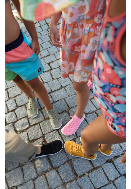 Detské barefoot tenisky Reima Astelu - Black