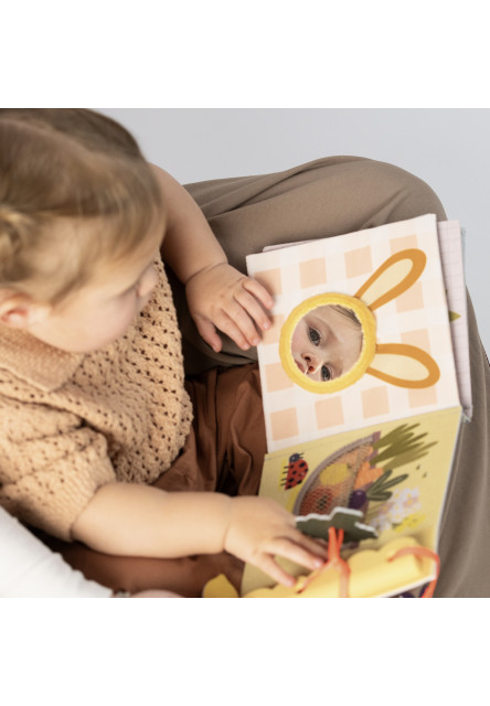 Knížka s aktivitami Garden My 1st Busy Book