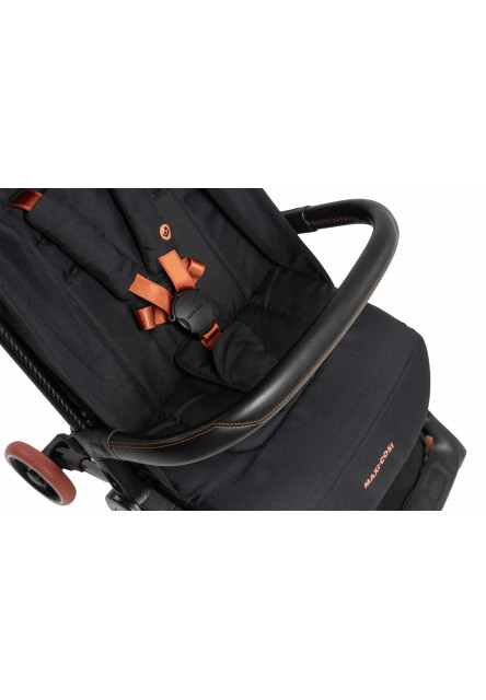 Oslo Carbon kočík Essential Black