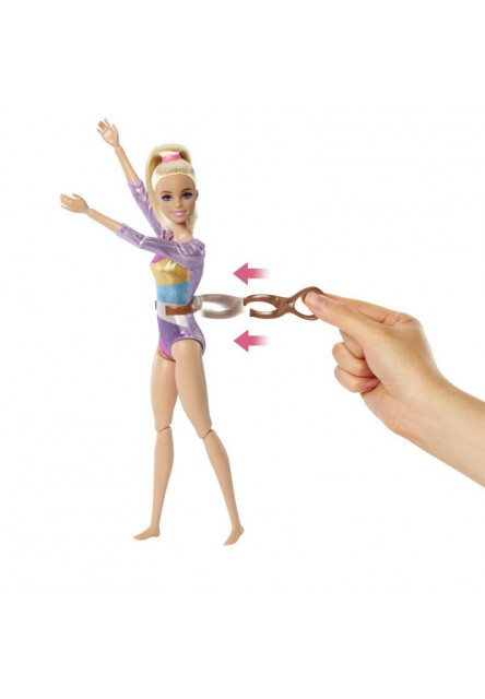 Barbie gymnastka na kladine 