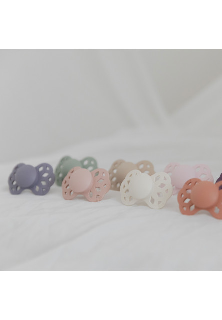 BIBS Infinity symetrické cumlíky zo silikónu 2ks - veľkosť 2 (Ivory / Blush)